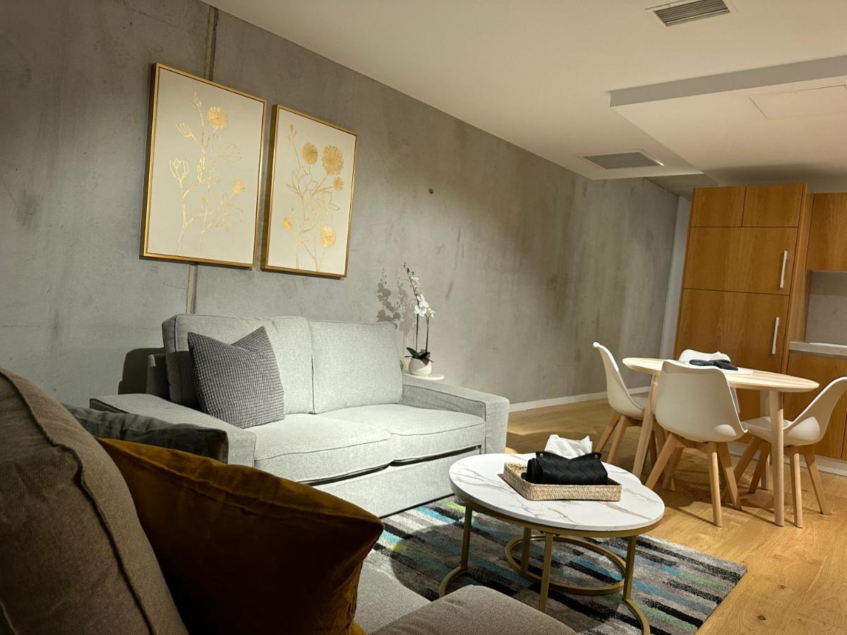 Palko - Stylish In The City แคนเบอร์รา ภายนอก รูปภาพ